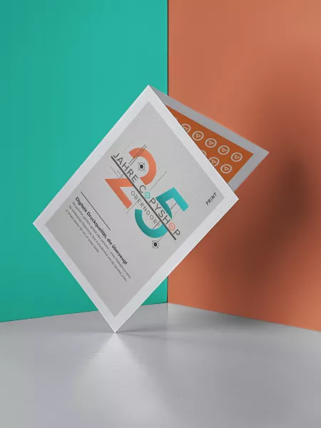 Copyshop Broschüre 4-seitig mit 25 Jahre Copyshop Cover
